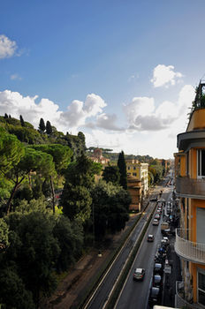 Hotel Tevere Home
