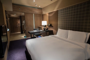 Hotel Quote (t Room)