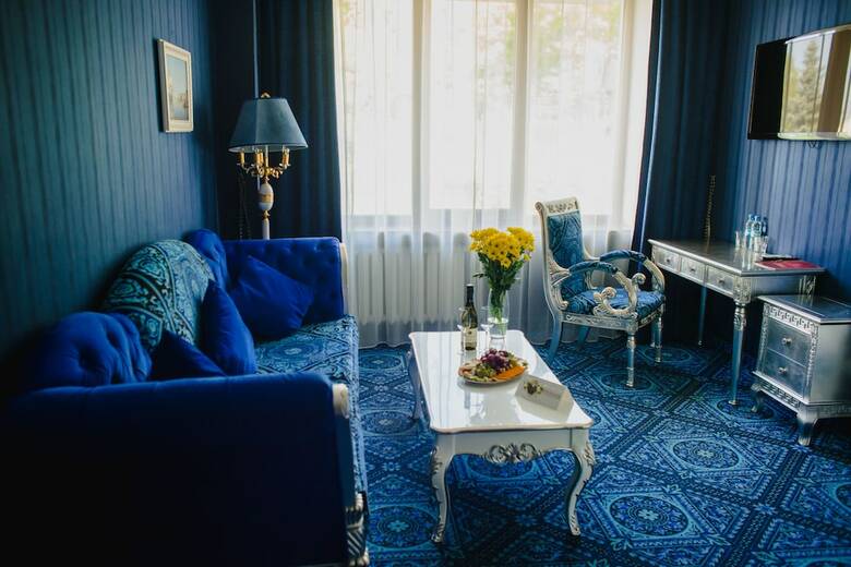 Royal Olympic Hotel