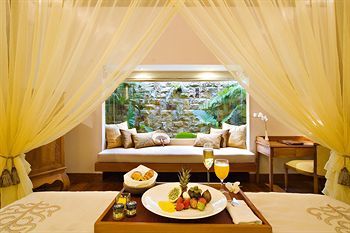 Disini Luxury Spa Villas
