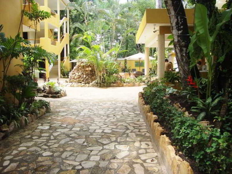 Hotel Chablis