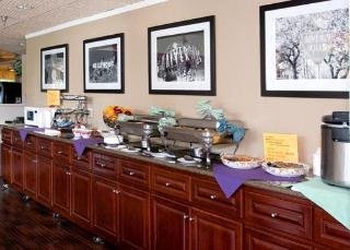 Hotel *quality Inn & Suites*duplicate