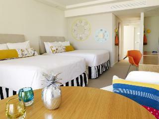 Hotel Qt Gold Coast