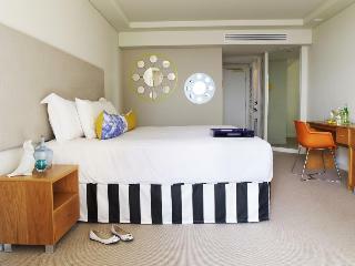 Hotel Qt Gold Coast
