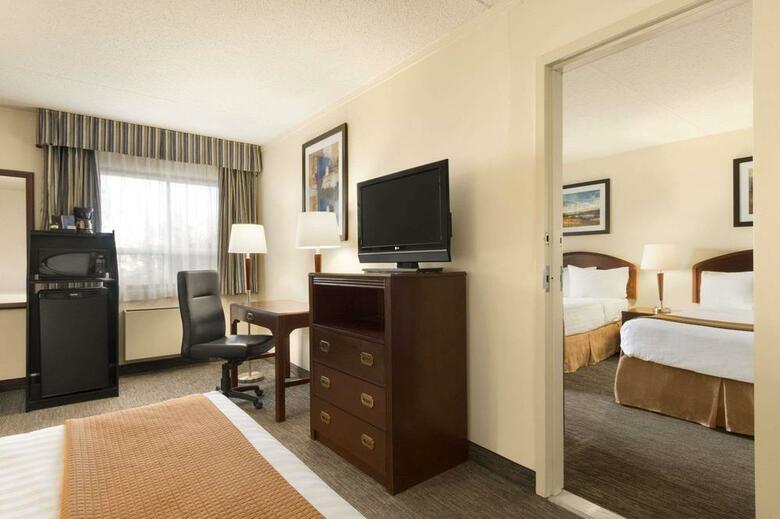 Hotel Travelodge Edmonton South