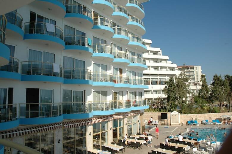 Arora Hotel