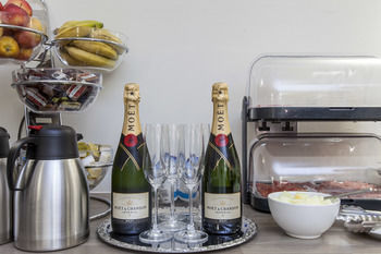 Shepherd's Bush Boutique Hotel