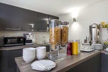 Shepherd's Bush Boutique Hotel