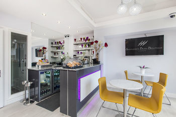Shepherd's Bush Boutique Hotel