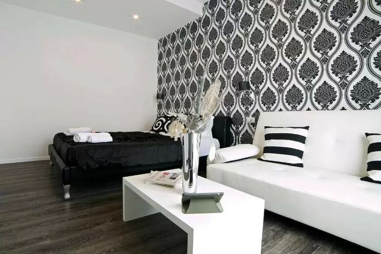 Bed & Breakfast Rome Key Luxury House