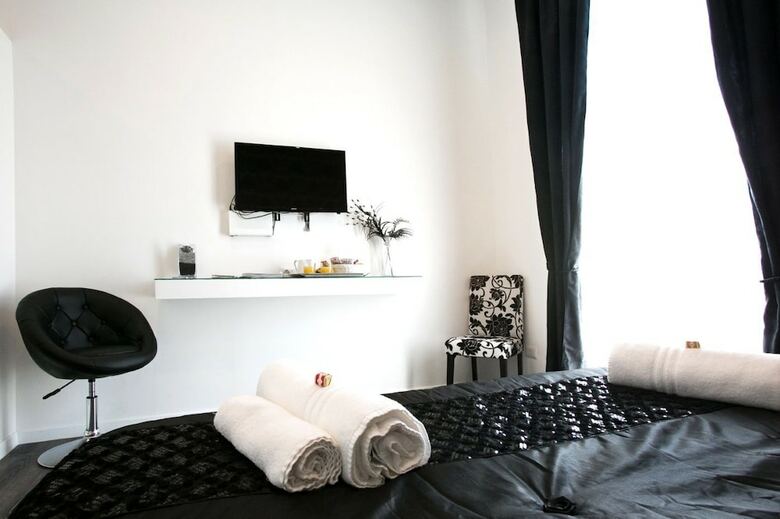 Bed & Breakfast Rome Key Luxury House