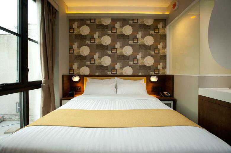 Nobleden Hotel