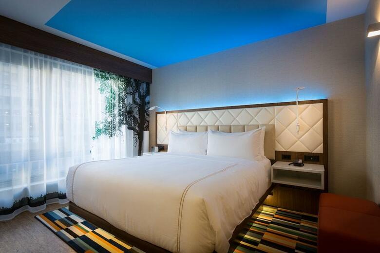 Even Hotel Times Square South