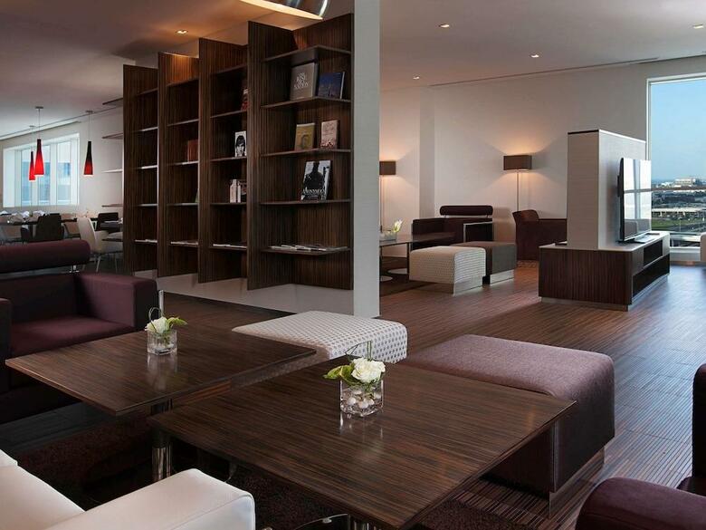 Pullman Dubai Jumeirah Lakes Towers - Hotel And Residence