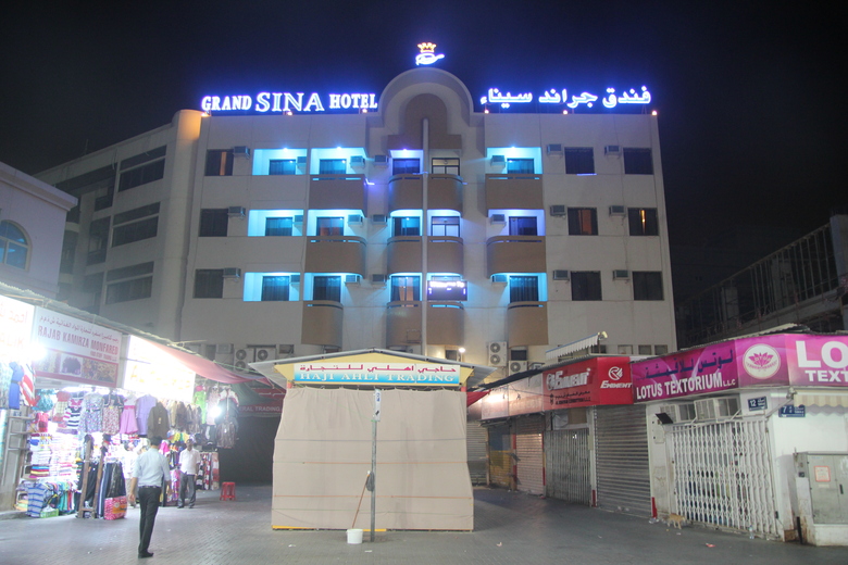 Grand Sina Hotel