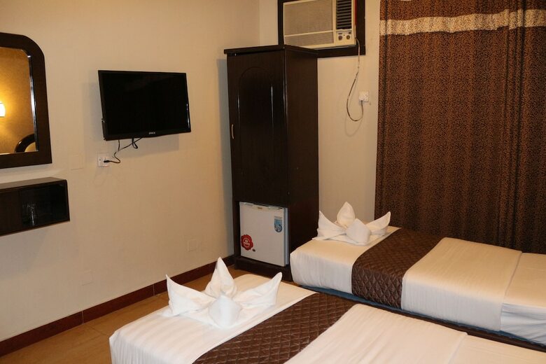 Grand Sina Hotel