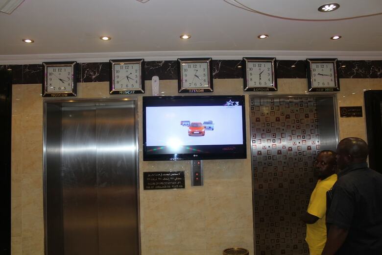 Grand Sina Hotel