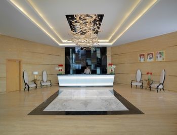 Hotel Naia Breeze