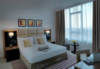 Hotel Naia Breeze