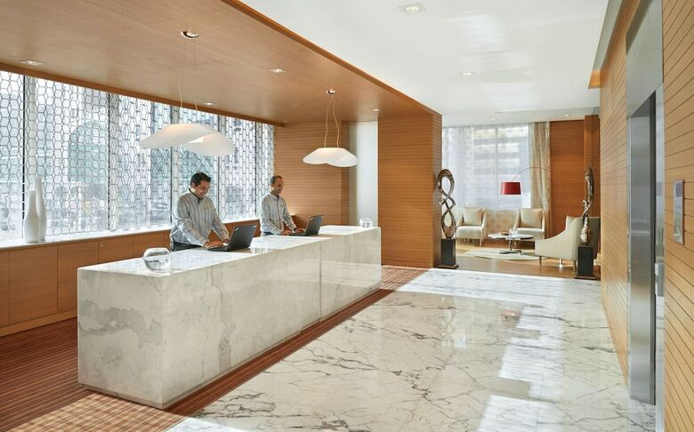 Hotel Hyatt Place Dubai Baniyas Square