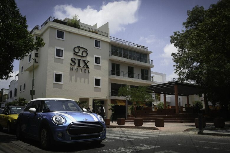 Six Hotel