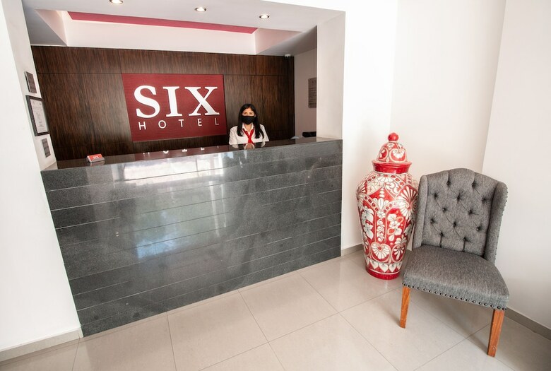 Six Hotel