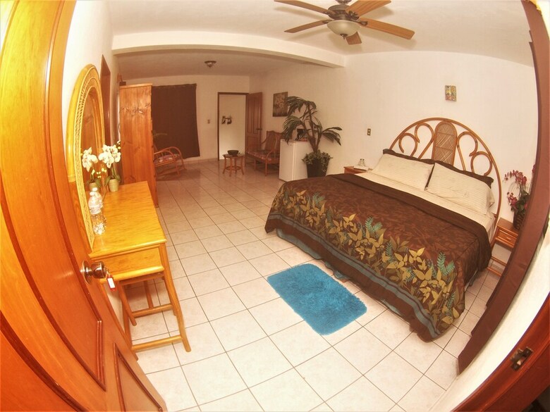 Albergue Hostal Casa Blanca