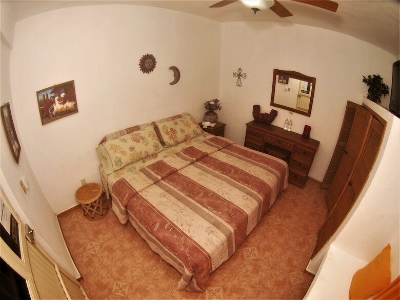 Albergue Hostal Casa Blanca