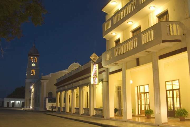 Hotel Islazul Royalton
