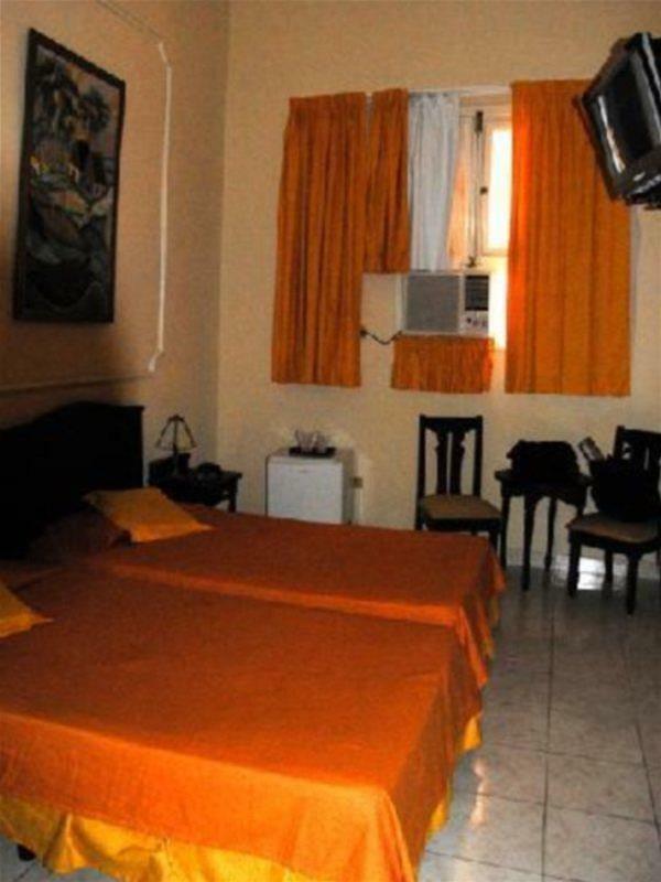 Hotel Vueltabajo