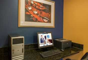 Hotel Fairfield Inn By Marriott Florence