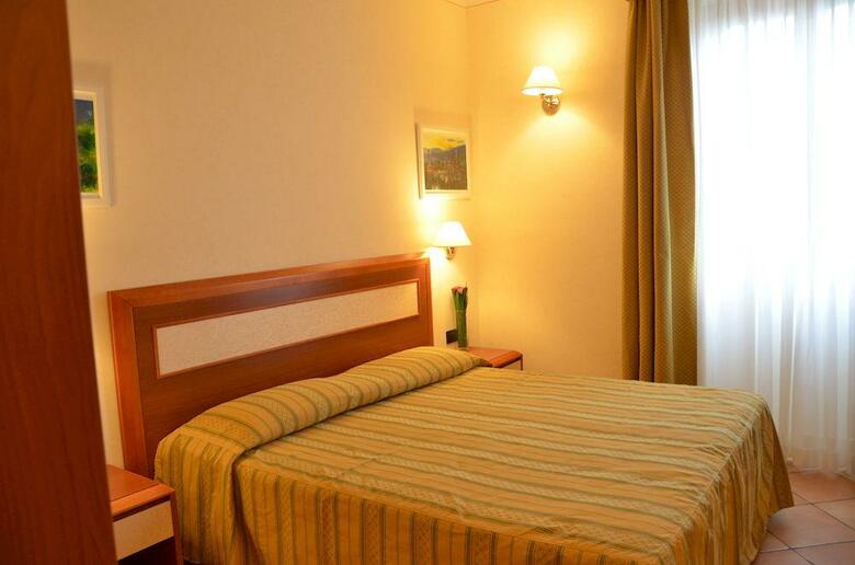 Hotel Mia Cara