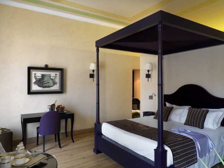 Residencia San Firenze Suites & Spa