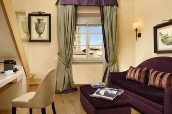 Residencia San Firenze Suites & Spa