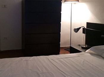 Hostal Florentia Suites