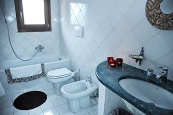 Hostal Florentia Suites