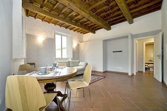 Hostal Florentia Suites