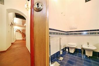 Hostal Florentia Suites