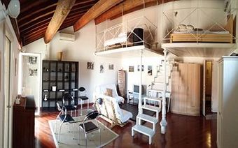 Hostal Florentia Suites