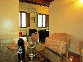 Florence Apartments Tuscan Feeling