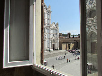 Florence Apartments Tuscan Feeling