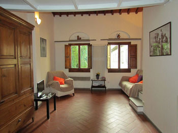 Florence Apartments Tuscan Feeling
