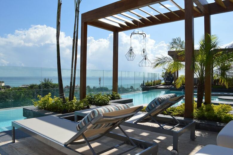 Hotel Thompson Playa Del Carmen
