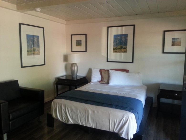 Hotel Sterling Gardens