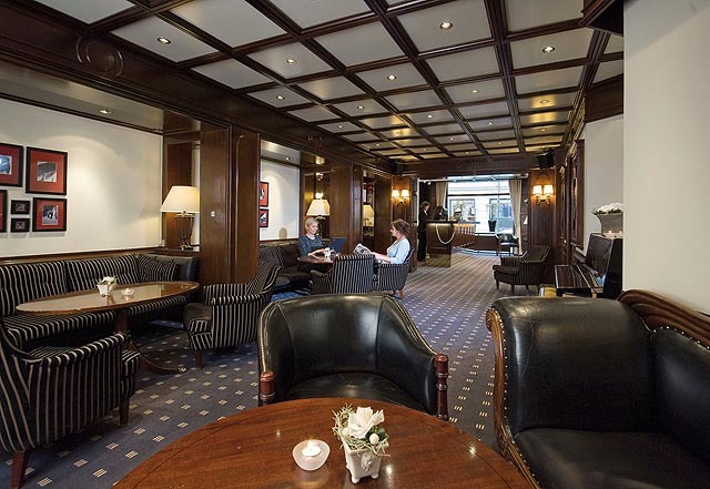 Hotel Opera