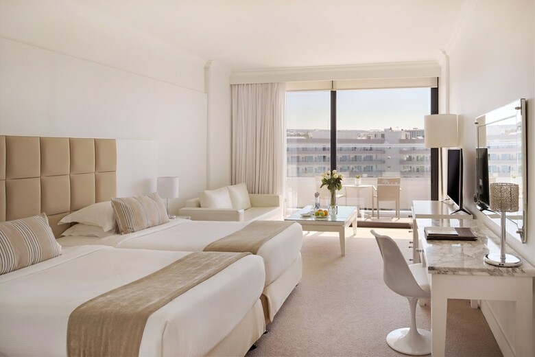 Hotel Grecian Bay