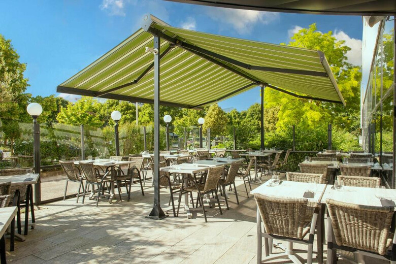 Hotel The Originals City H�tel Alt�ora Site Du Futuroscope