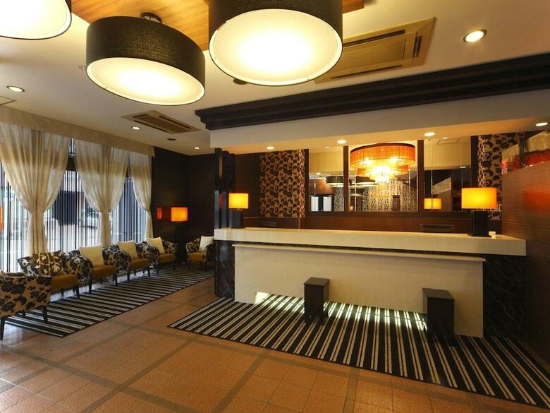 Apa Hotel Aomorieki-kenchodori