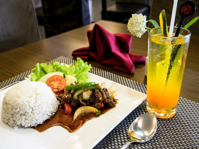 Hotel Grand Kartika