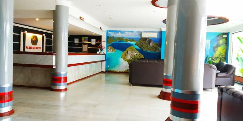 Paradise Hotel